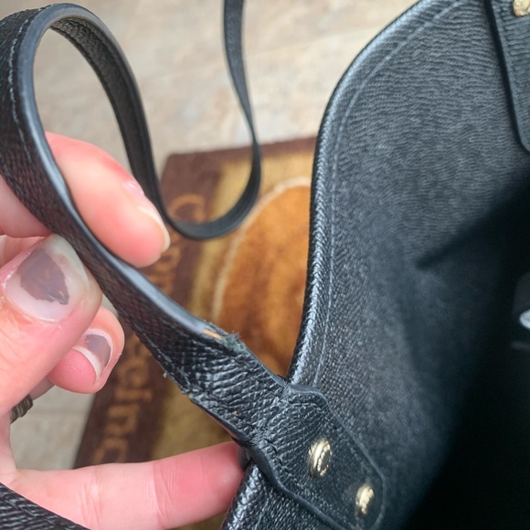 REVERSIBLE CITY TOTE WITH CAMO ROSE FLORAL PRINT - Picture 6 of 8